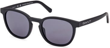 Gant GA7203 sunglasses in Matte Black/Smoke
