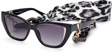 Guess GU7816 sunglasses in Shiny Black/Gradient Smoke