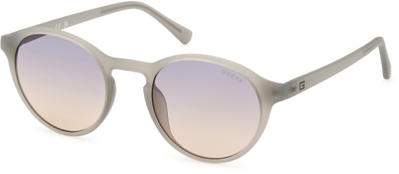 Guess GU00062 sunglasses in Grey/Other/Gradient Smoke