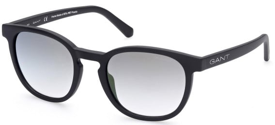 Gant GA7203 sunglasses in Matte Black/Gradient Smoke