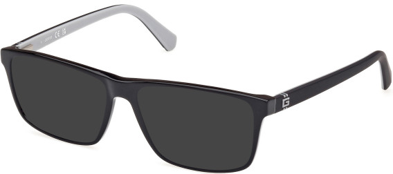 Guess GU50130-55 sunglasses in Shiny Black